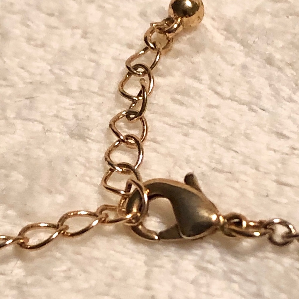 Statement necklace - Picture 11 of 16